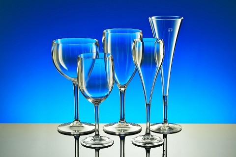 Reusable plastic glasses for wine & champagne